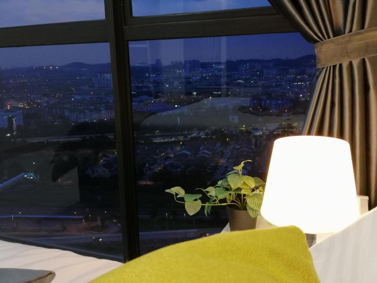 Astetica Residences @ Seri Kembangan Ngoại thất bức ảnh