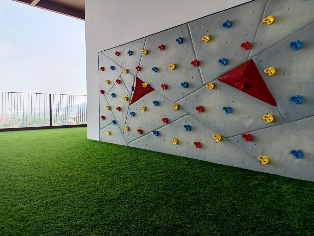 Astetica Residences @ Seri Kembangan Ngoại thất bức ảnh