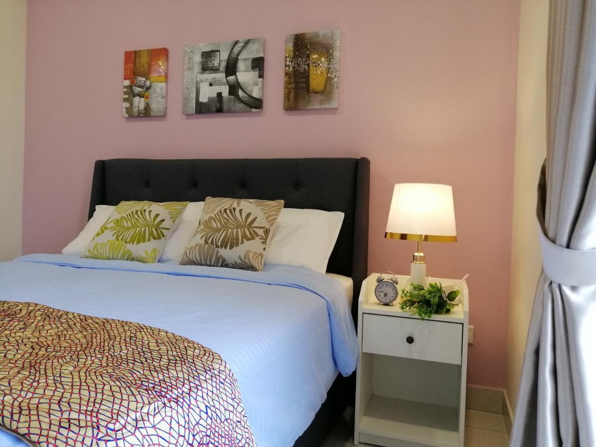 Astetica Residences @ Seri Kembangan Ngoại thất bức ảnh
