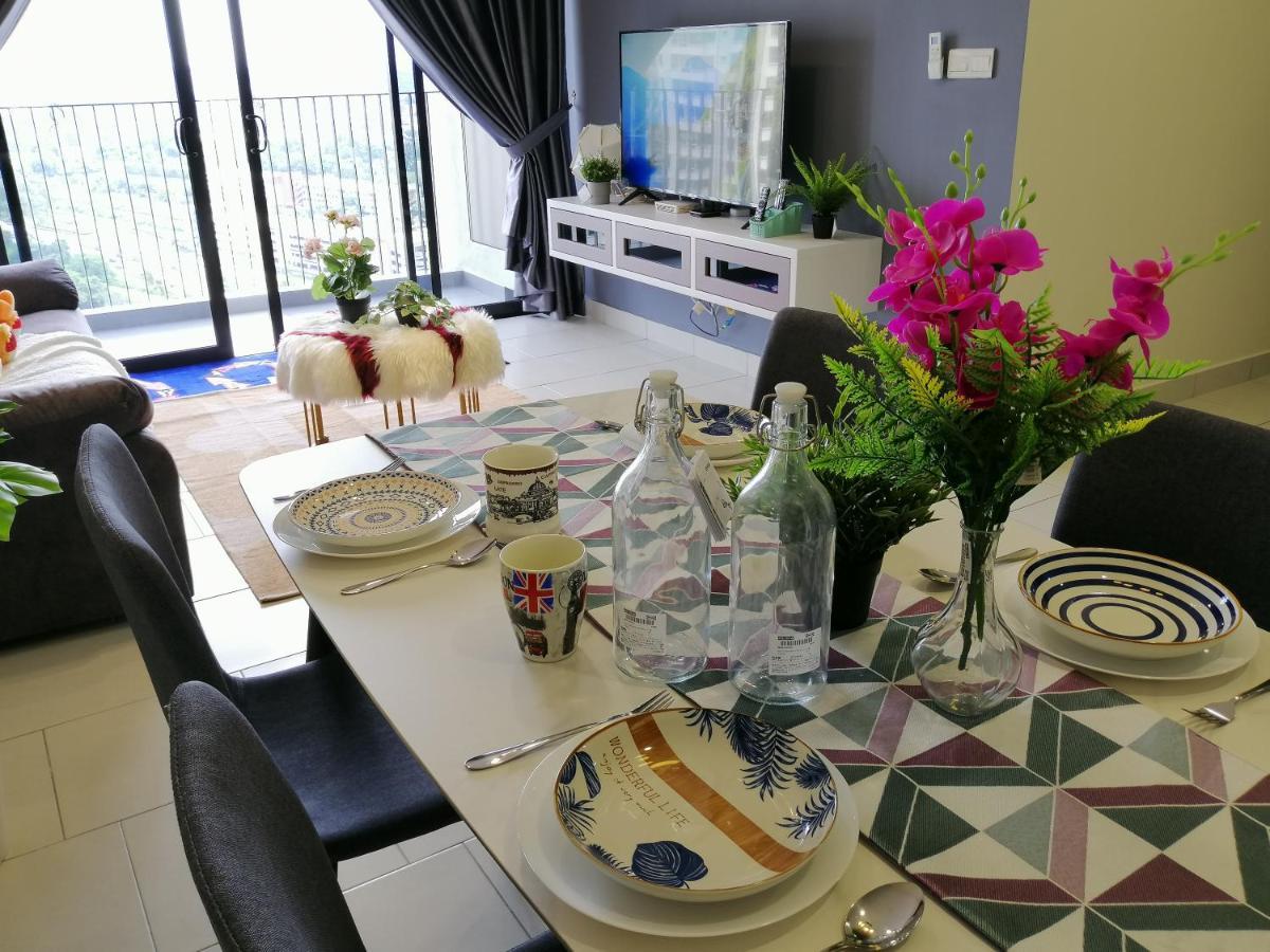 Astetica Residences @ Seri Kembangan Ngoại thất bức ảnh